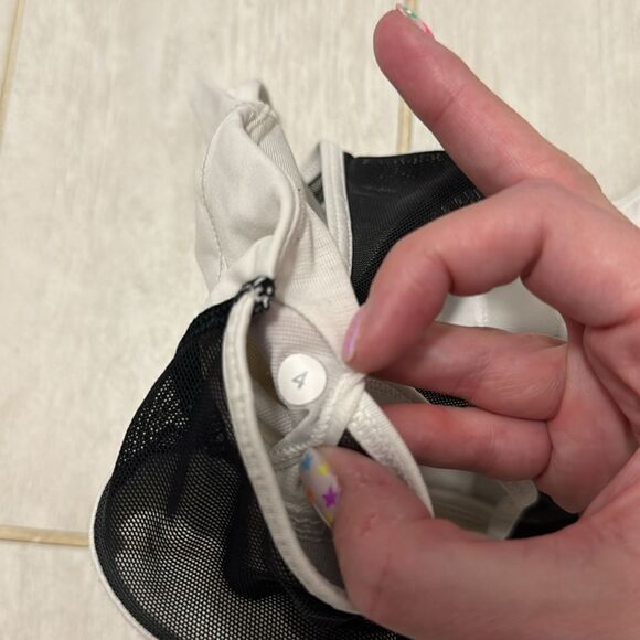 Lululemon white/black sports bra 4 - Picture 3 of 3